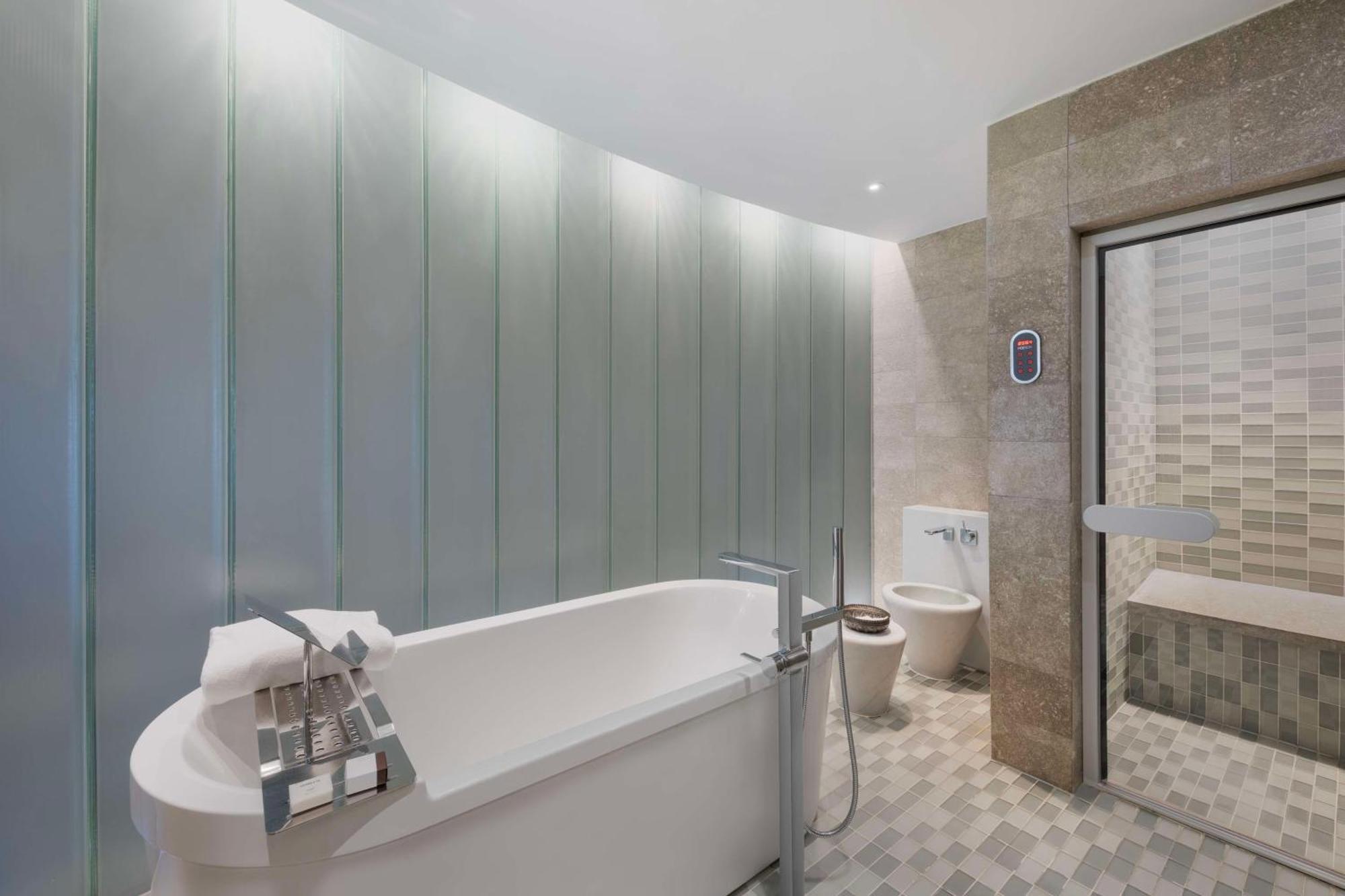 Park Hyatt - Macka 5*